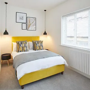  Apartment Host & - Routh Walk United Kingdom